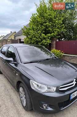 Седан Citroen C-Elysee 2013 в Рівному