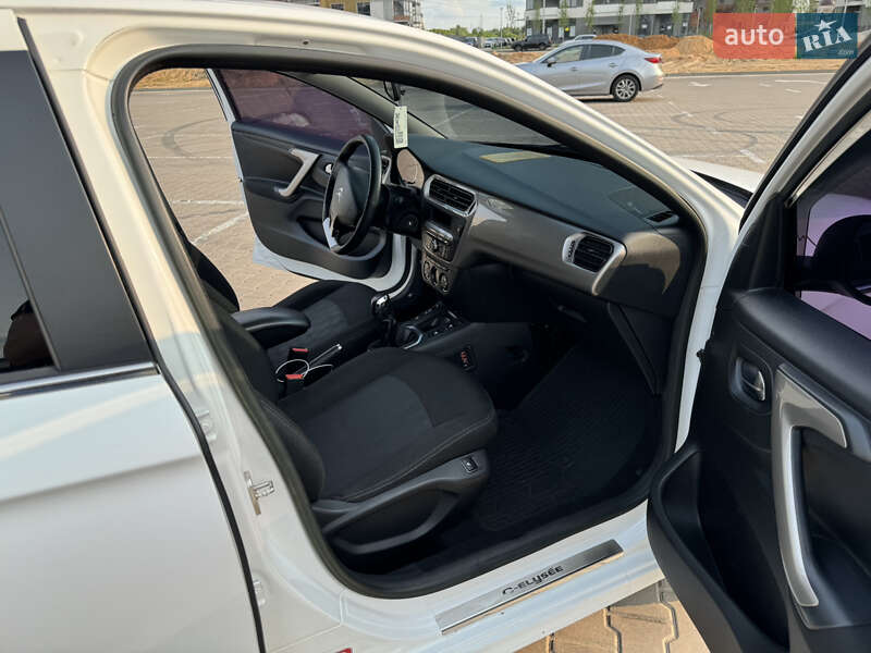 Седан Citroen C-Elysee 2014 в Києві