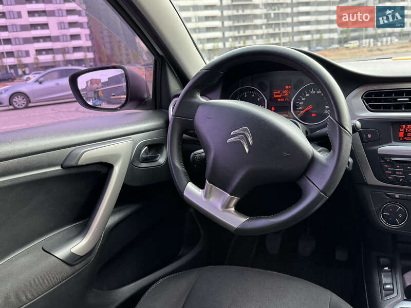 Седан Citroen C-Elysee 2014 в Києві