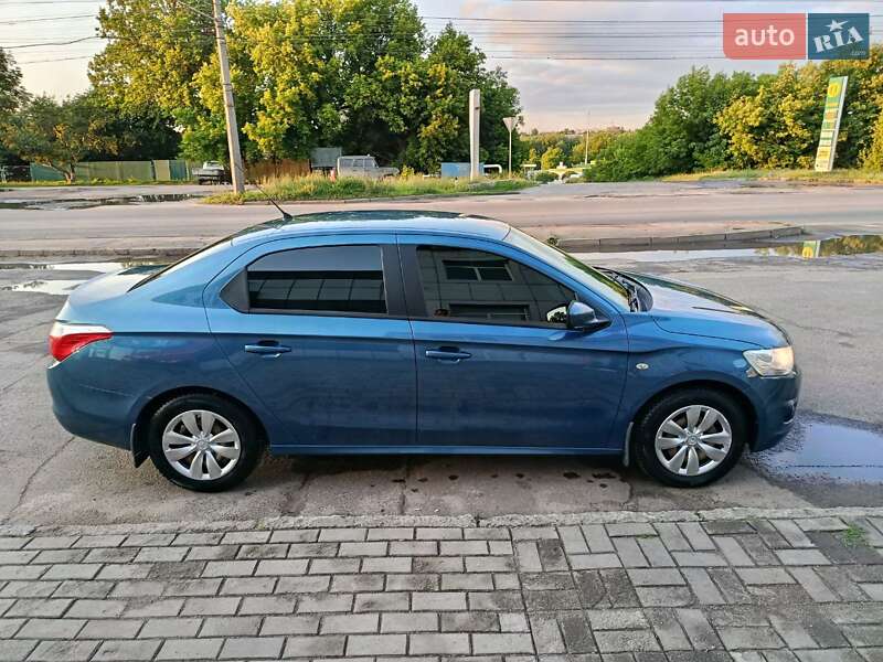 Седан Citroen C-Elysee 2013 в Сумах