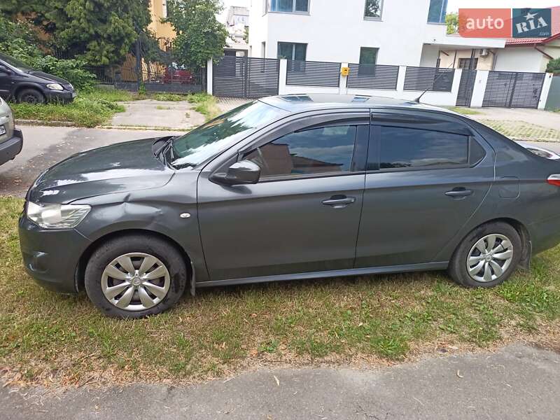 Седан Citroen C-Elysee 2016 в Львове