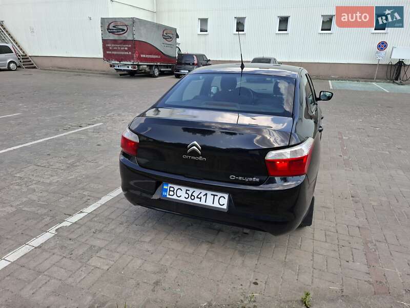 Седан Citroen C-Elysee 2013 в Львове