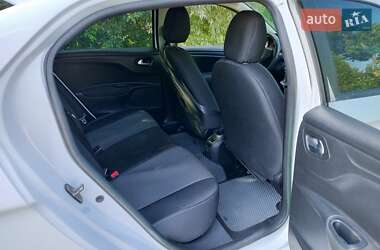 Седан Citroen C-Elysee 2013 в 