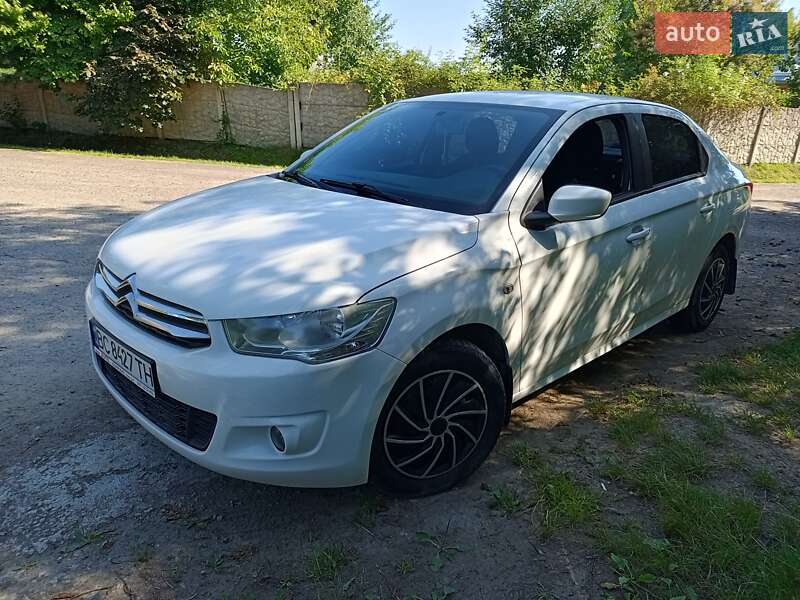 Седан Citroen C-Elysee 2013 в Львове