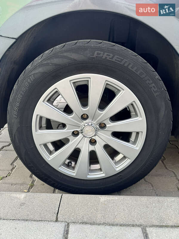 Седан Citroen C-Elysee 2013 в Киеве