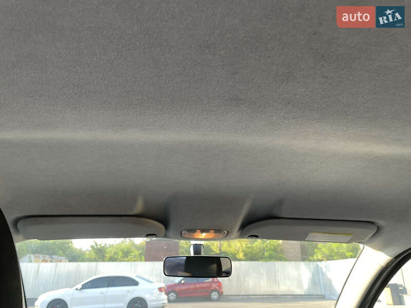 Седан Citroen C-Elysee 2013 в Киеве