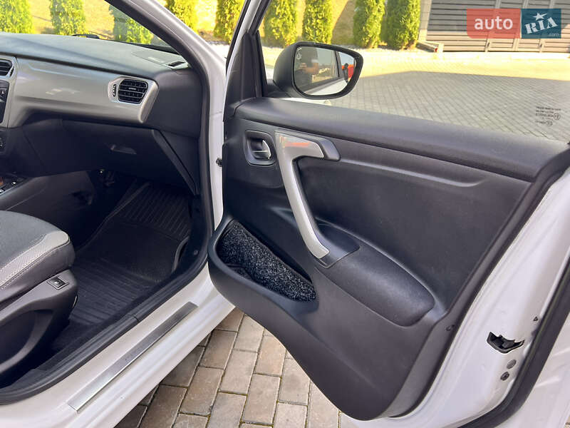 Седан Citroen C-Elysee 2013 в Рівному