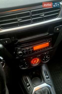 Седан Citroen C-Elysee 2014 в 
