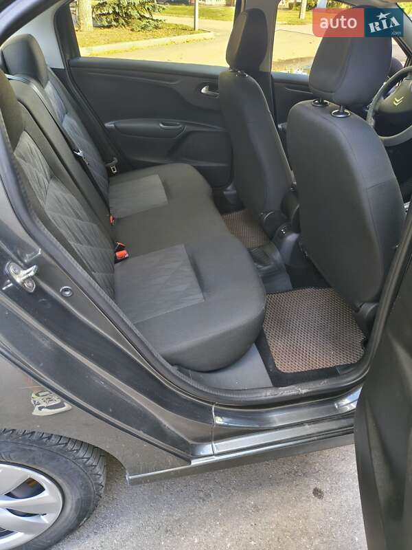 Седан Citroen C-Elysee 2016 в Каменском