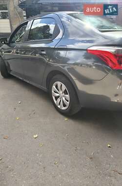 Седан Citroen C-Elysee 2016 в 