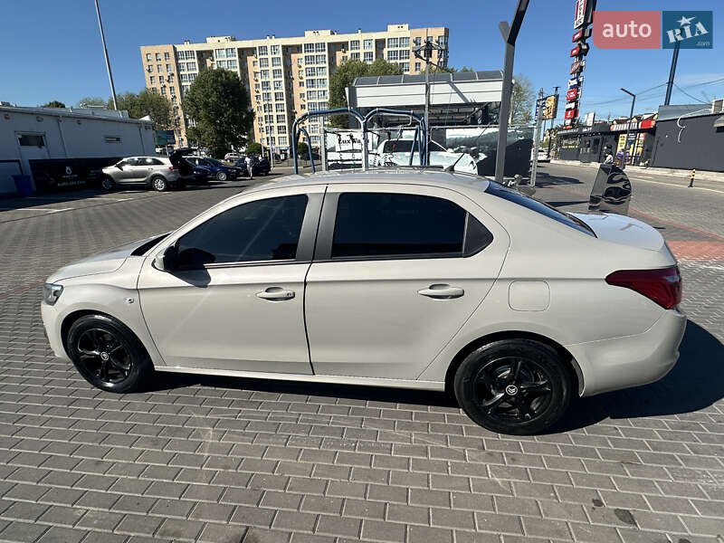 Седан Citroen C-Elysee 2019 в Киеве