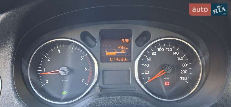 Седан Citroen C-Elysee 2013 в Ивано-Франковске фото 9 Седан Citroen C-Elysee 2013 в Ивано-Франковске