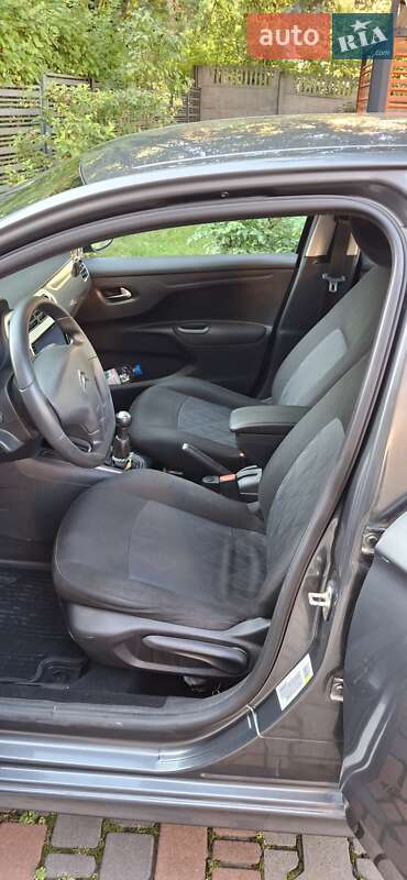 Седан Citroen C-Elysee 2013 в Ивано-Франковске фото 11 Седан Citroen C-Elysee 2013 в Ивано-Франковске