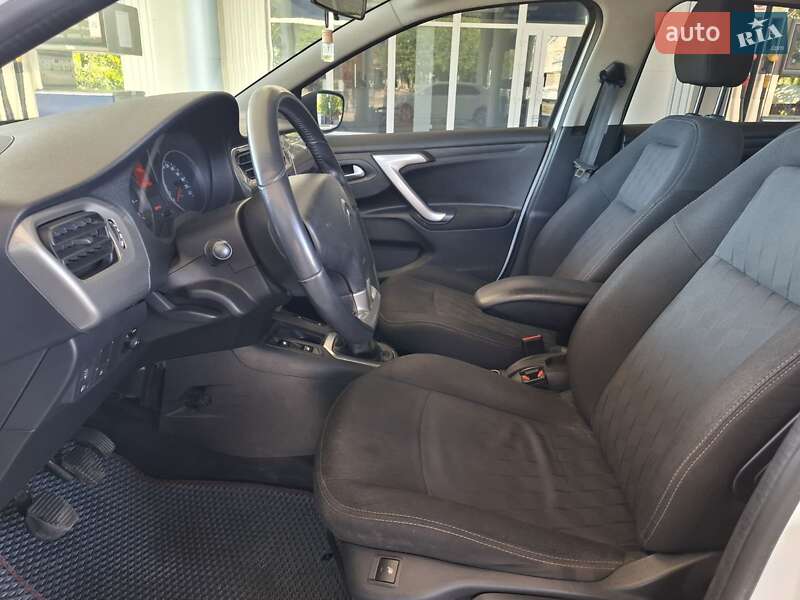 Седан Citroen C-Elysee 2015 в Николаеве