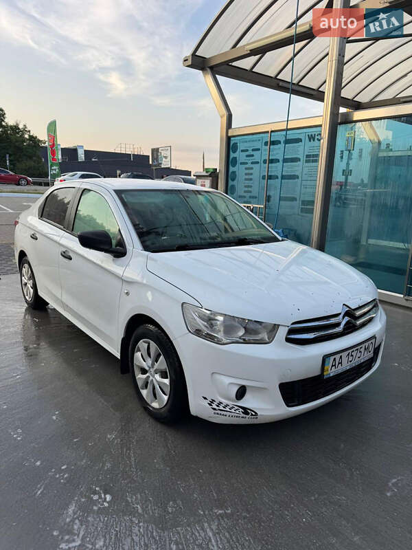 Седан Citroen C-Elysee 2012 в Гайсину