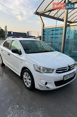 Седан Citroen C-Elysee 2012 в 