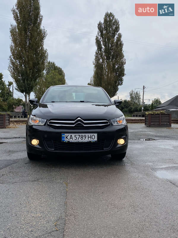 Седан Citroen C-Elysee 2015 в Киеве