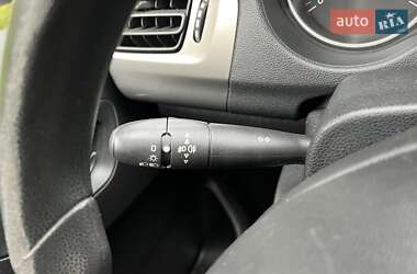 Седан Citroen C-Elysee 2013 в 