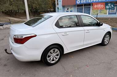Седан Citroen C-Elysee 2013 в 