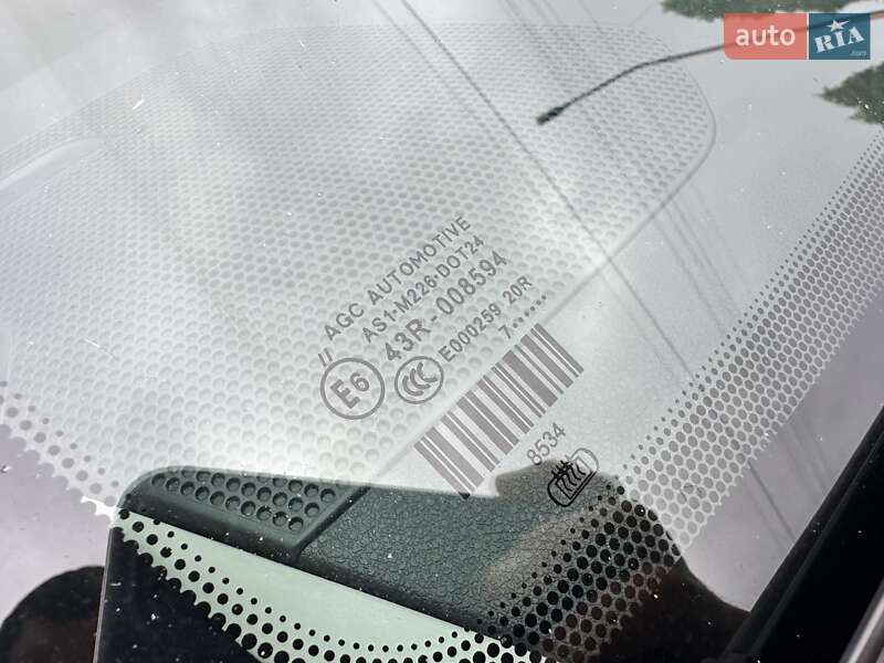 Седан Citroen C-Elysee 2017 в Киеве фото 26 Седан Citroen C-Elysee 2017 в Киеве