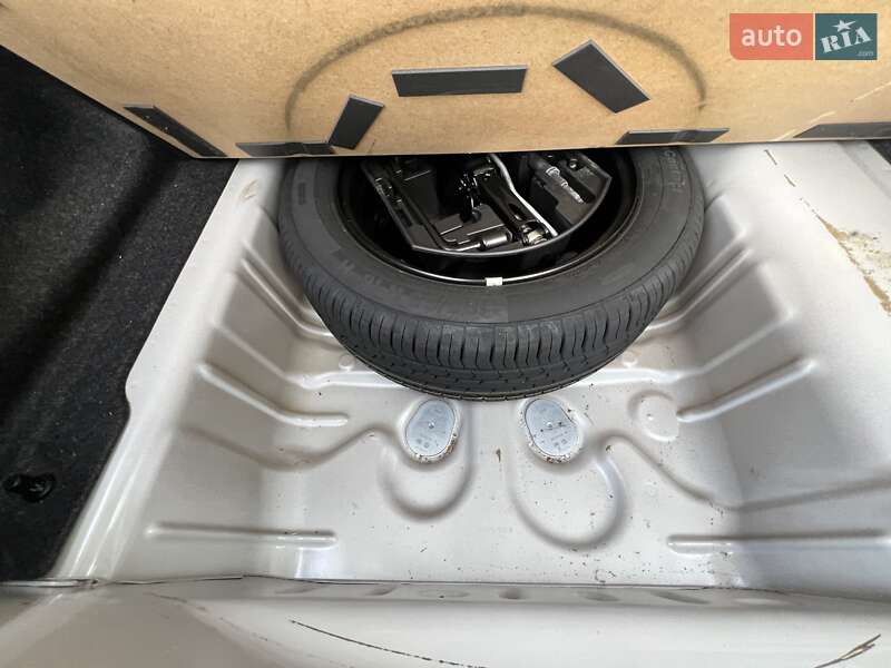 Седан Citroen C-Elysee 2023 в Киеве