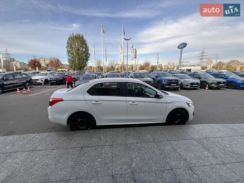 Седан Citroen C-Elysee 2023 в Киеве фото 8 Седан Citroen C-Elysee 2023 в Киеве