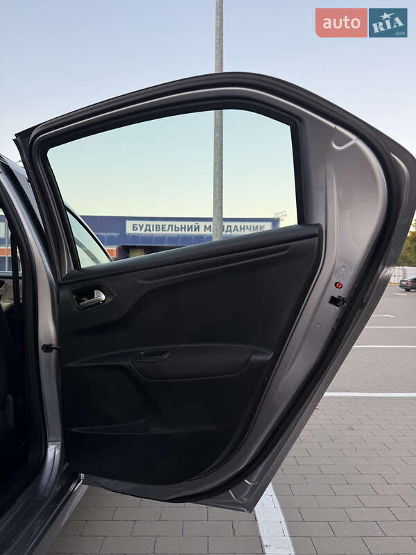 Седан Citroen C-Elysee 2017 в Києві