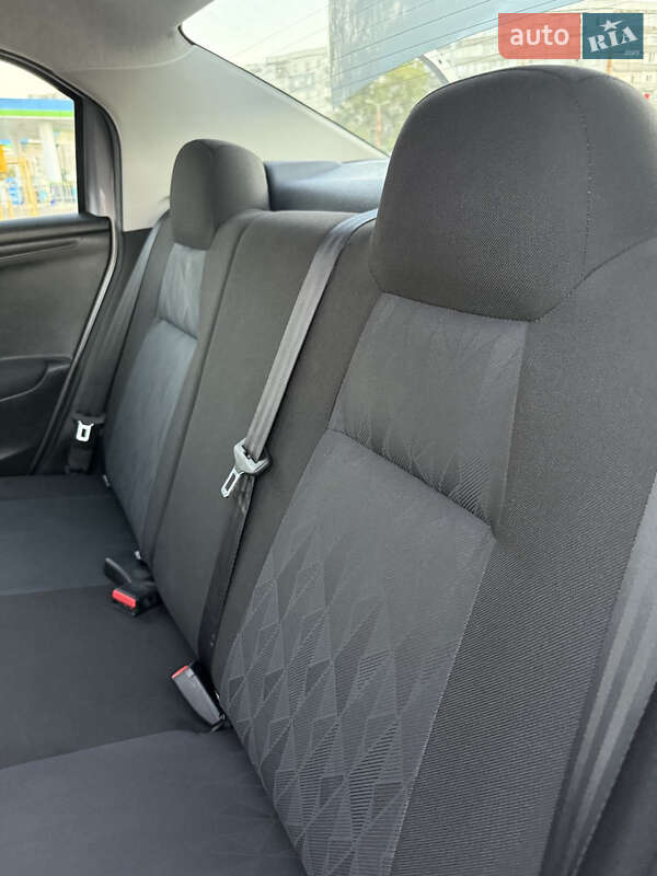 Седан Citroen C-Elysee 2017 в Києві