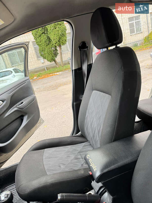 Седан Citroen C-Elysee 2013 в Хмельницькому