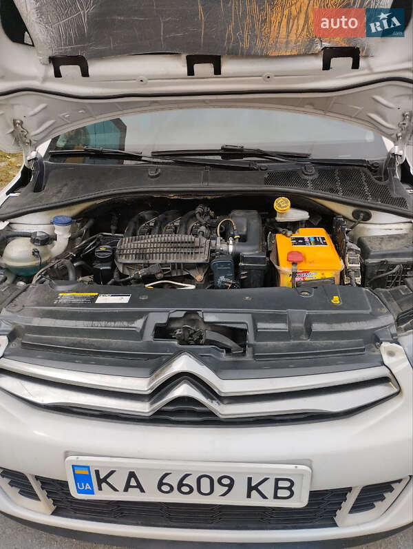 Седан Citroen C-Elysee 2015 в Києві фото 11 Седан Citroen C-Elysee 2015 в Києві