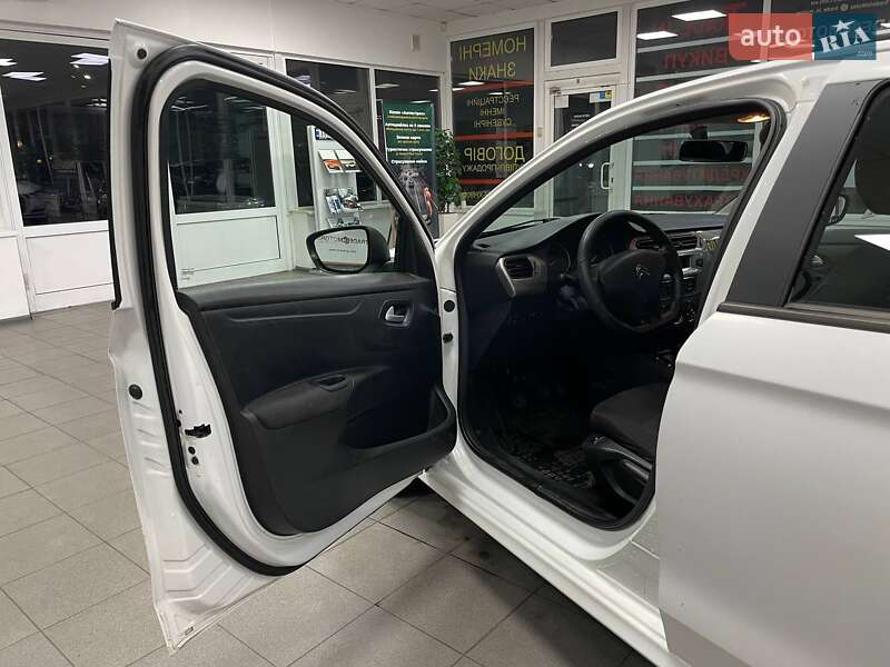 Седан Citroen C-Elysee 2018 в Киеве