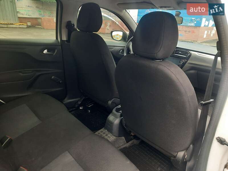 Седан Citroen C-Elysee 2013 в Борисполі фото 5 Седан Citroen C-Elysee 2013 в Борисполі