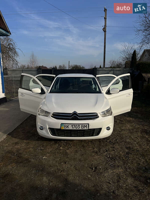 Седан Citroen C-Elysee 2013 в Рокитному фото 3 Седан Citroen C-Elysee 2013 в Рокитному