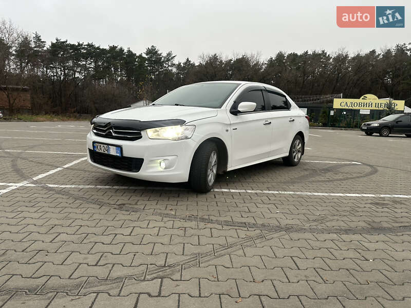Седан Citroen C-Elysee 2013 в Чернігові фото Седан Citroen C-Elysee 2013 в Чернігові