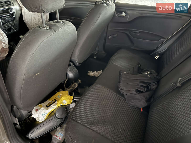 Седан Citroen C-Elysee 2013 в Вижнице фото 11 Седан Citroen C-Elysee 2013 в Вижнице