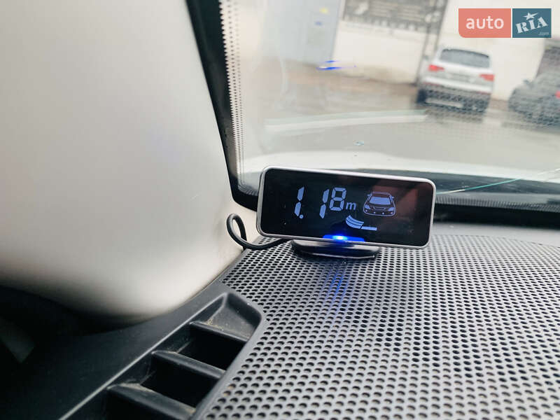 Седан Citroen C-Elysee 2017 в Києві