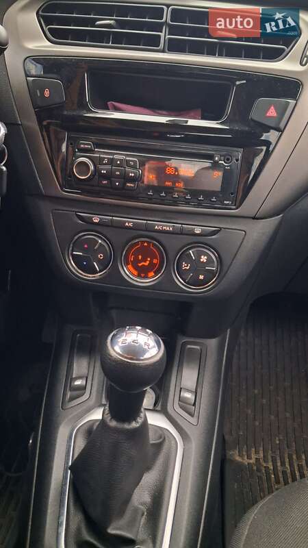 Седан Citroen C-Elysee 2014 в Киеве фото 10 Седан Citroen C-Elysee 2014 в Киеве