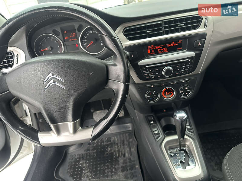 Седан Citroen C-Elysee 2013 в Чернигове