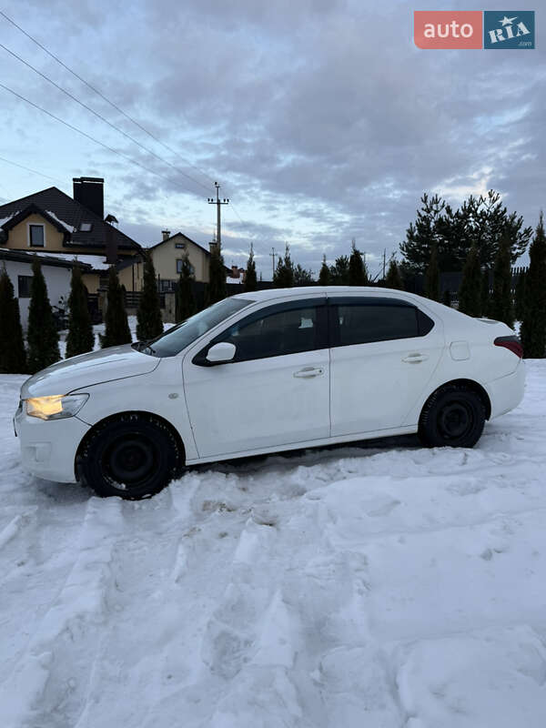 Седан Citroen C-Elysee 2013 в Львове фото 3 Седан Citroen C-Elysee 2013 в Львове