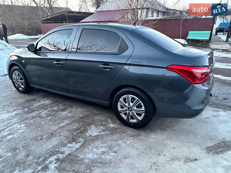 Седан Citroen C-Elysee 2017 в Киеве