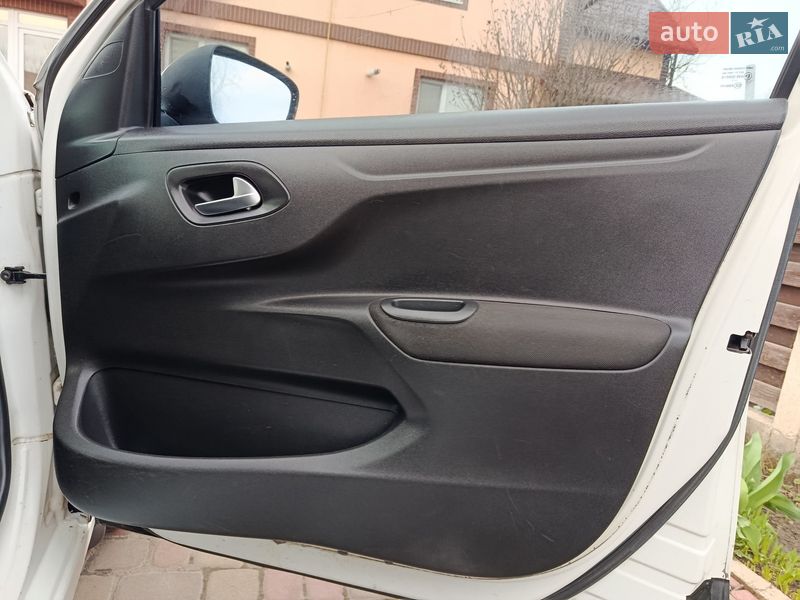 Седан Citroen C-Elysee 2013 в Хмельницькому