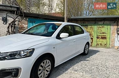 Седан Citroen C-Elysee 2017 в Вышгороде