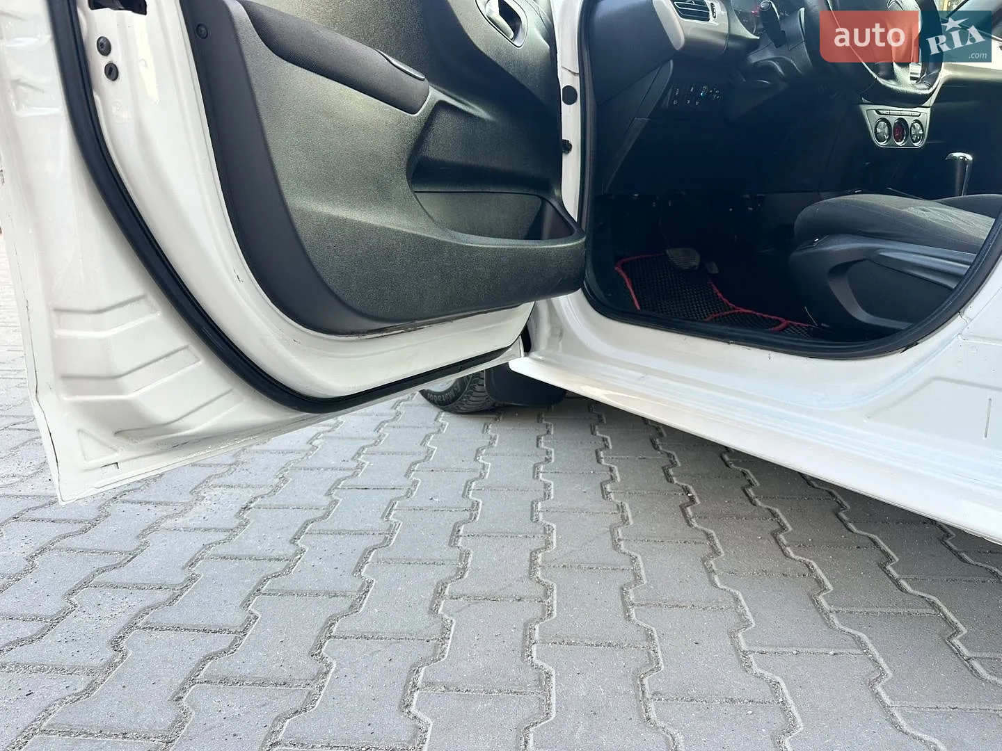 2016 Citroen C-Elysee - мініатюра 31
