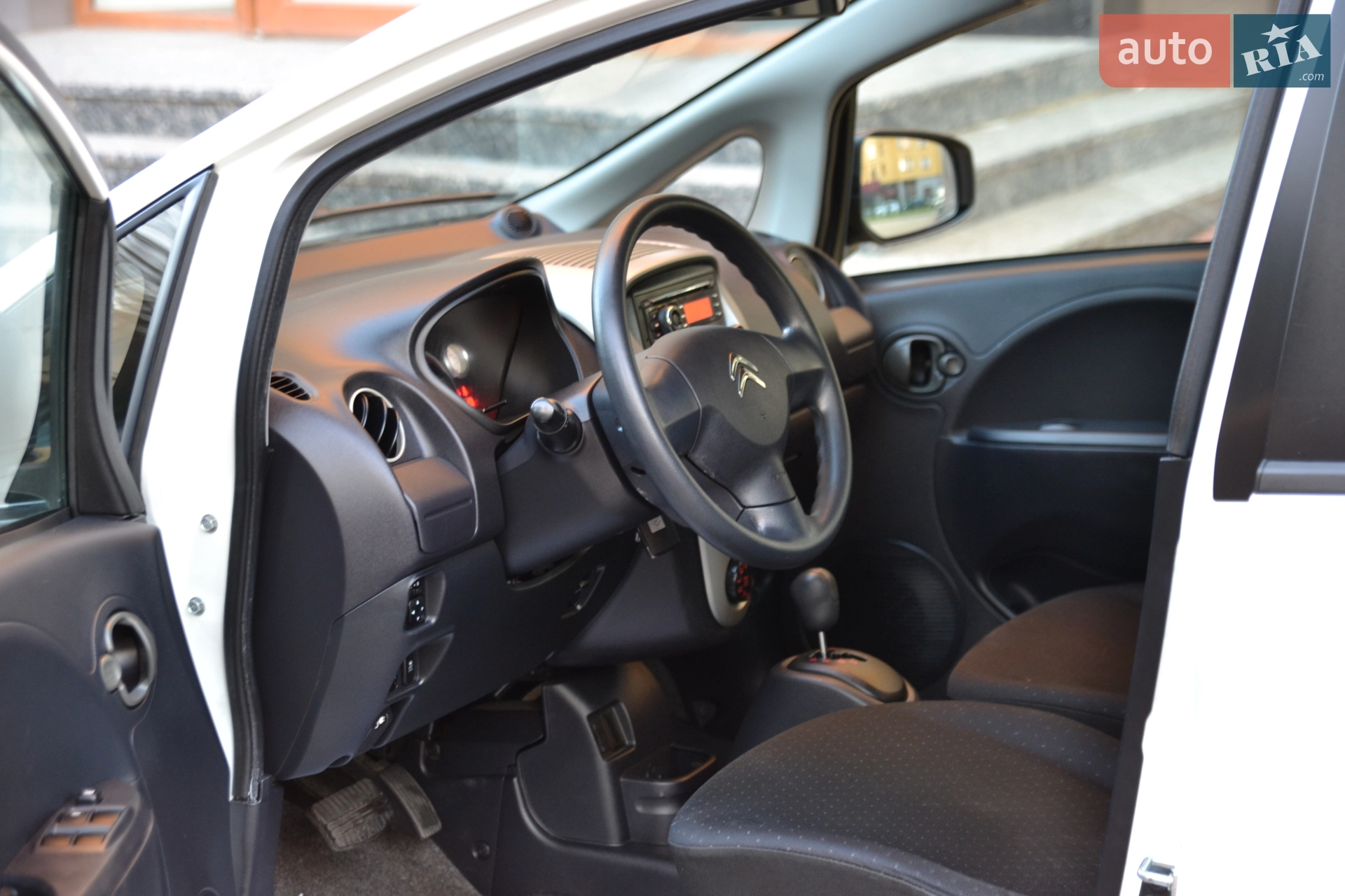 2013 Citroen C-ZERO - мініатюра 15