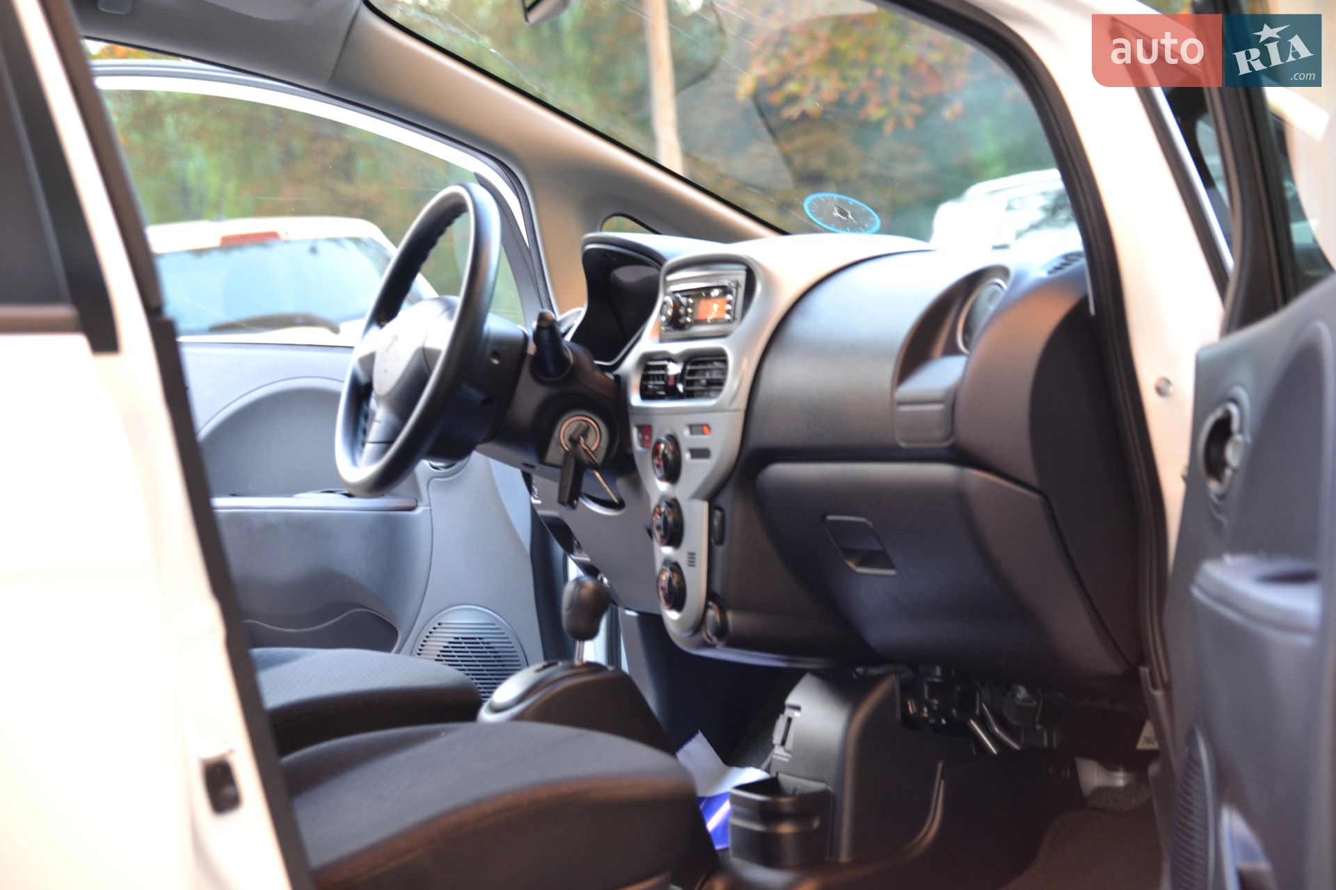 2013 Citroen C-ZERO - мініатюра 21