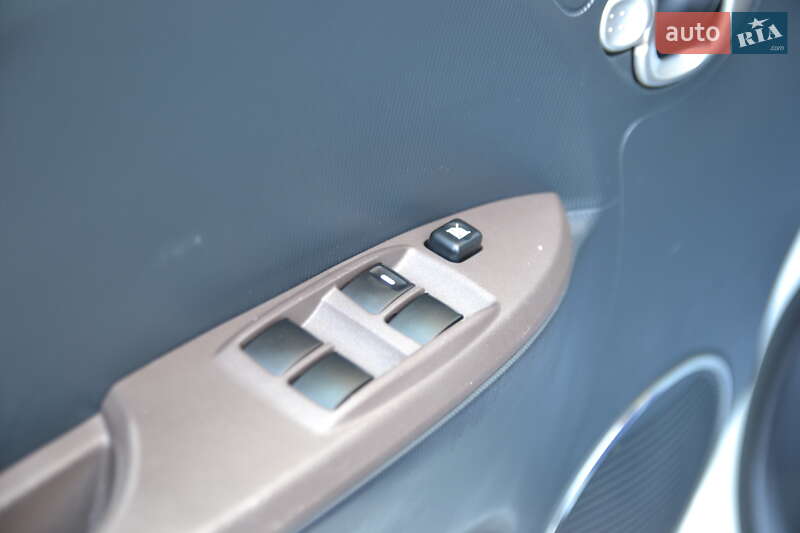 Хэтчбек Citroen C-Zero 2014 в Луцке