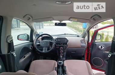 Хэтчбек Citroen C-Zero 2011 в 