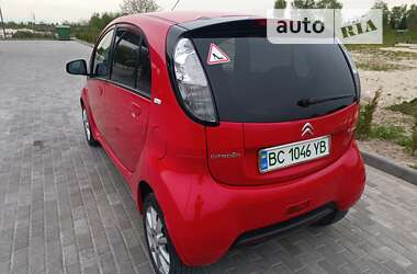 Хэтчбек Citroen C-Zero 2011 в 