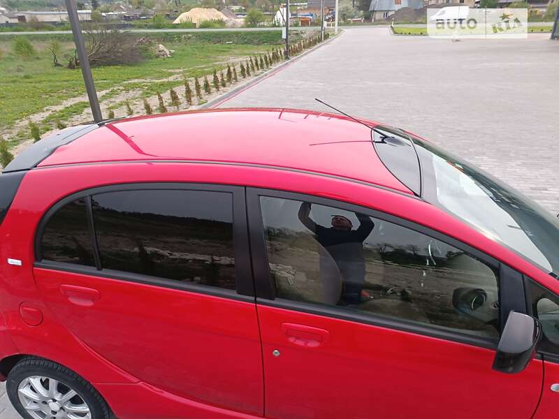 Хэтчбек Citroen C-Zero 2011 в Золочеве фото 51 Хэтчбек Citroen C-Zero 2011 в Золочеве