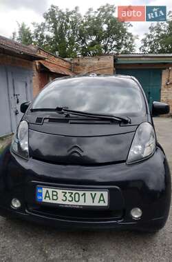 Хэтчбек Citroen C-Zero 2013 в 